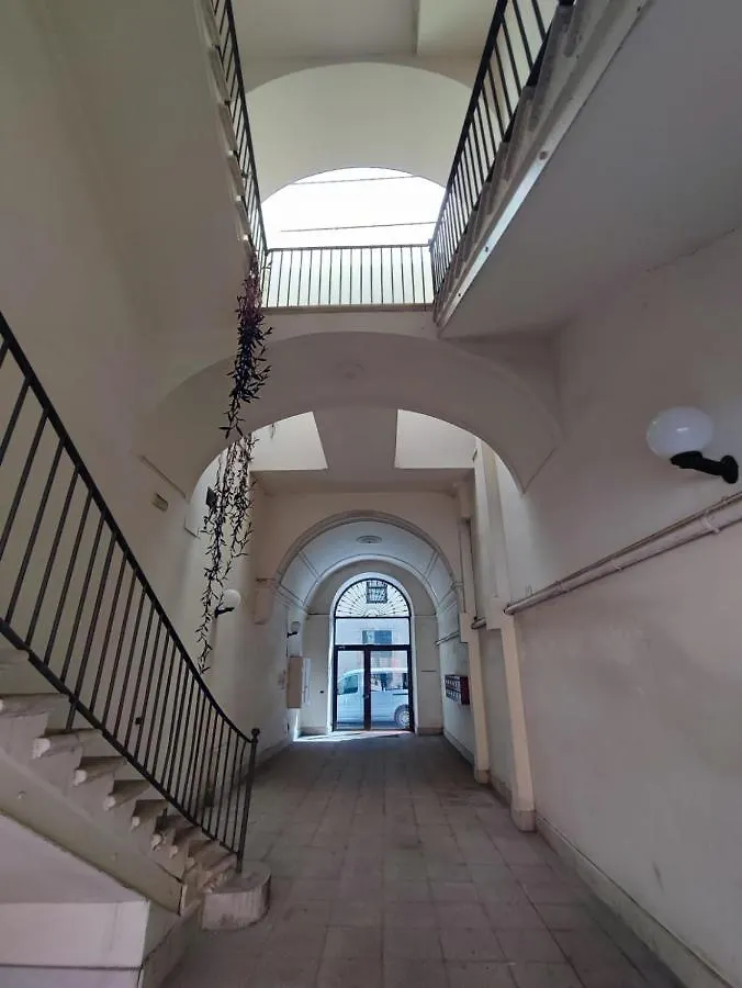 Appartement La Maisonette à Bari 0*,